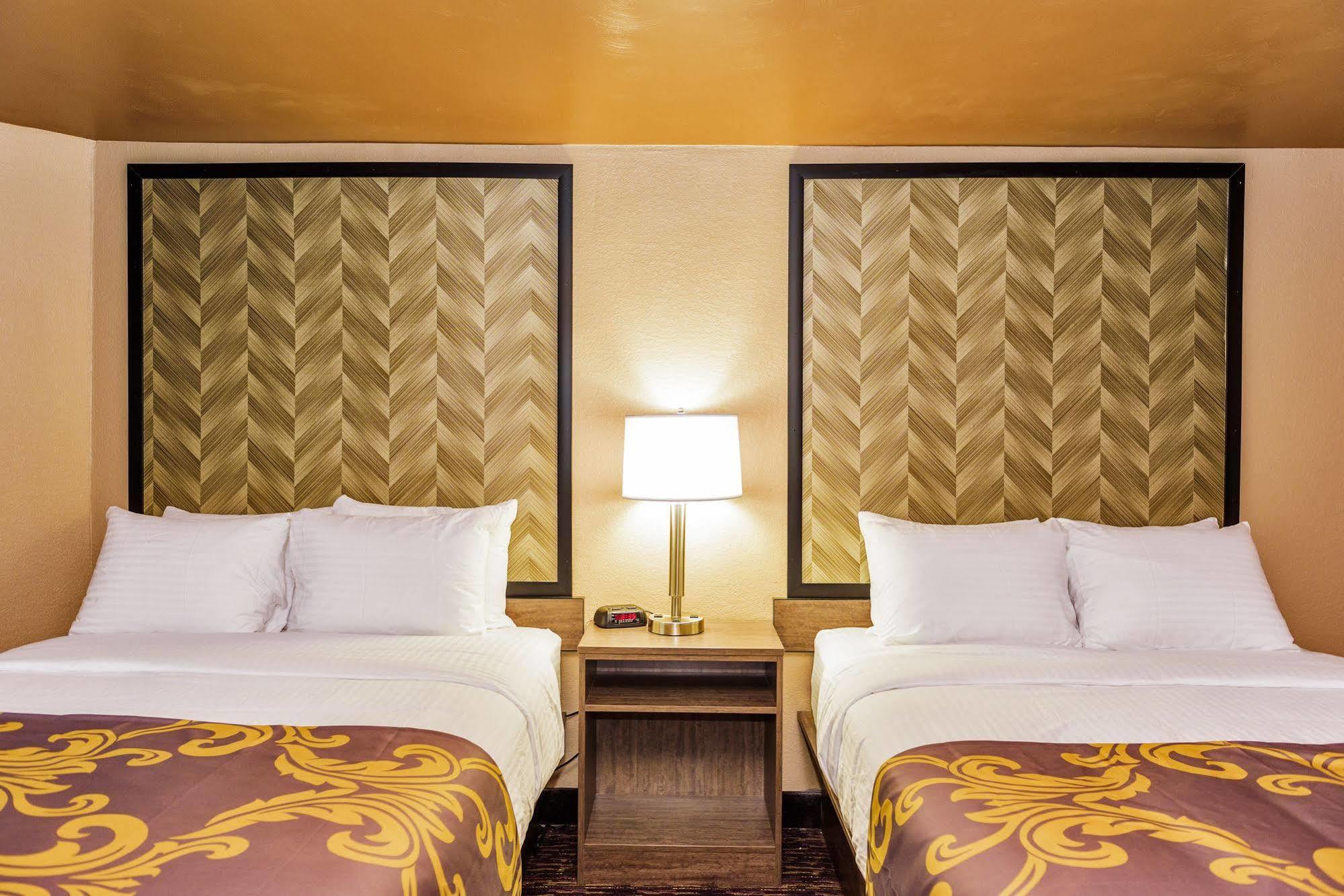 Aarya Hotel By Niagara Fashion Outlets Niagara Falls Exterior foto